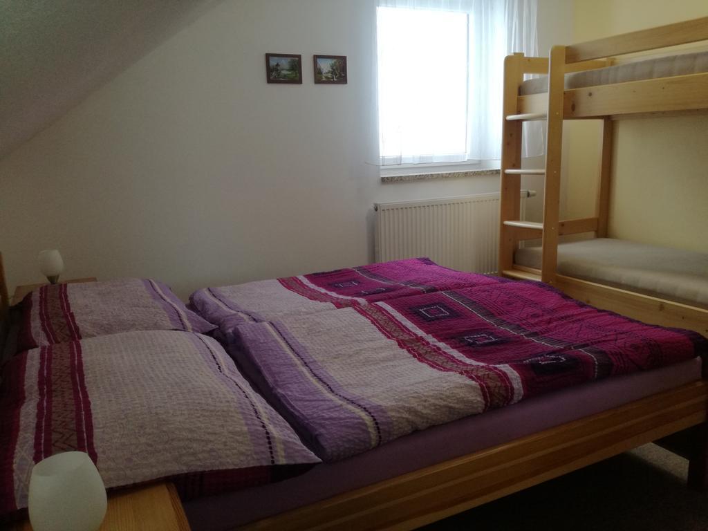 Apartman U Kovaru Kasperske Hory Buitenkant foto